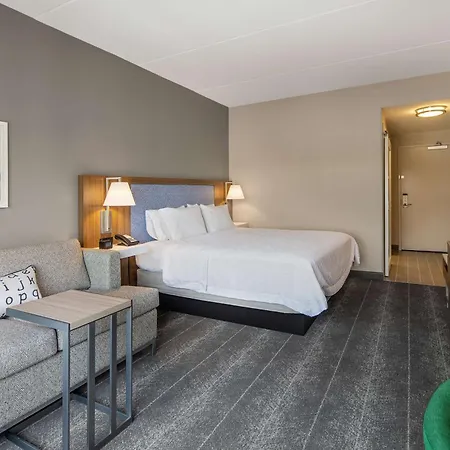 Hampton Inn & Suites Raleigh Midtown, Nc Extérieur photo